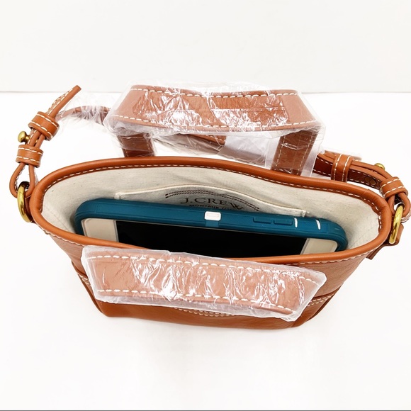 💕H.P💕🆕{J. Crew}Rich Oak Leather Mini Montauk Tote Bag - Picture 5 of 14
